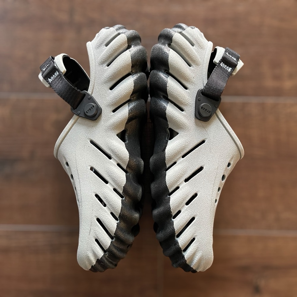 ‼️SOLD‼️CROCS Echo Reflection • Size 6 Men 8 Women - Picture 3 of 10